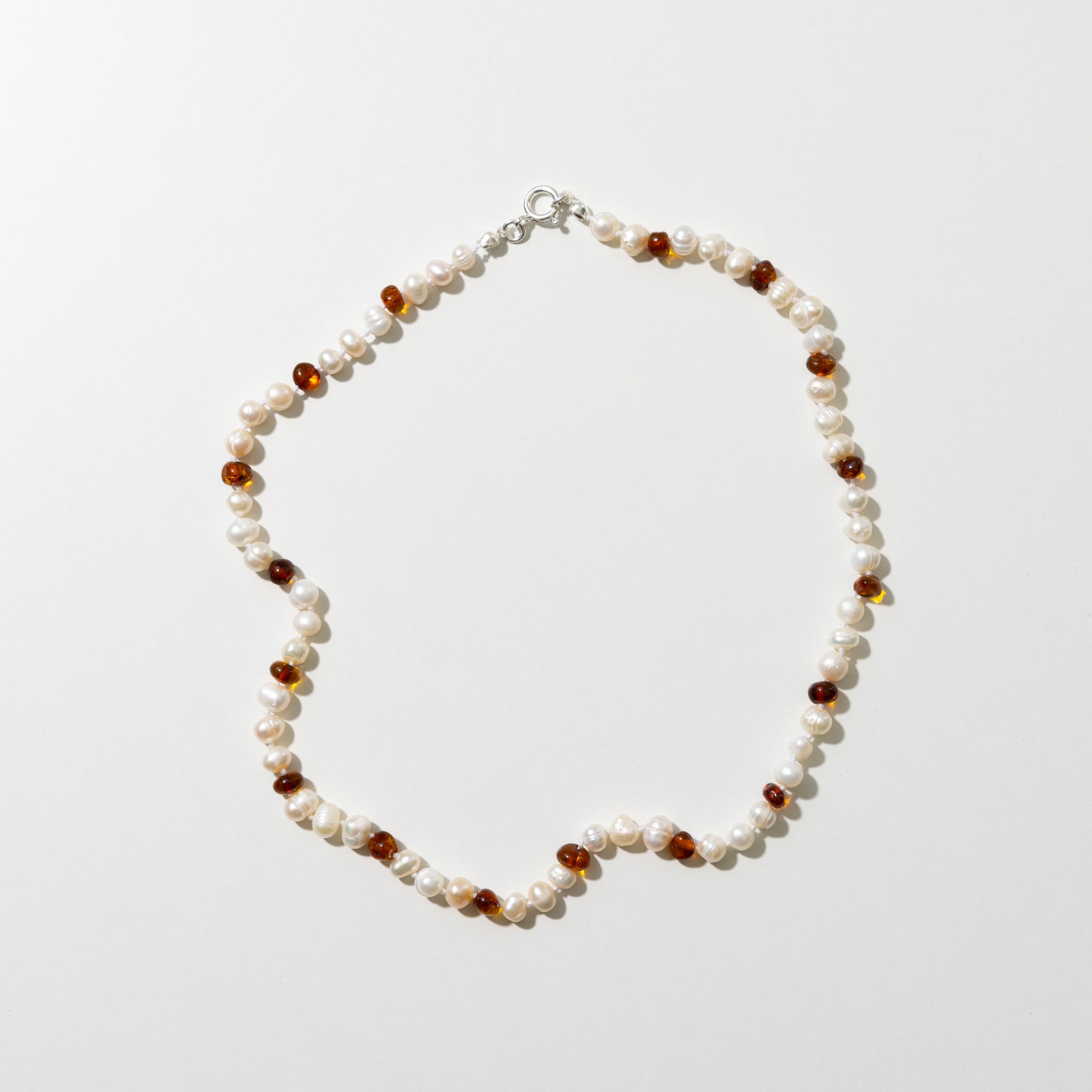Pearly Caramel - Adult Necklace